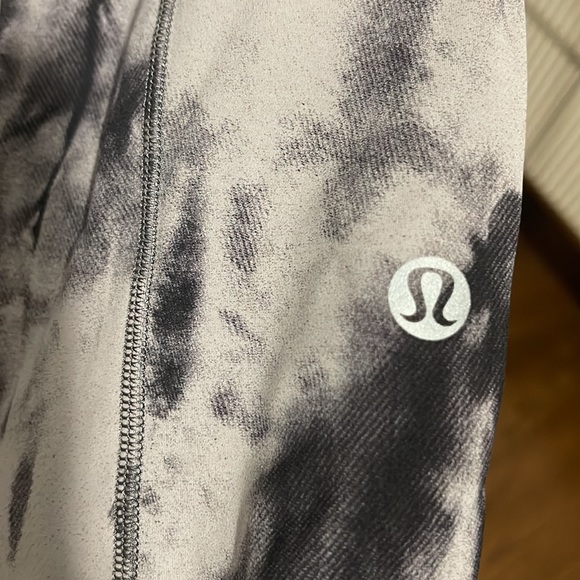 LULULEMON FAST AND FREE HIGH RISE TIGHT 25" - Picture 7 of 7